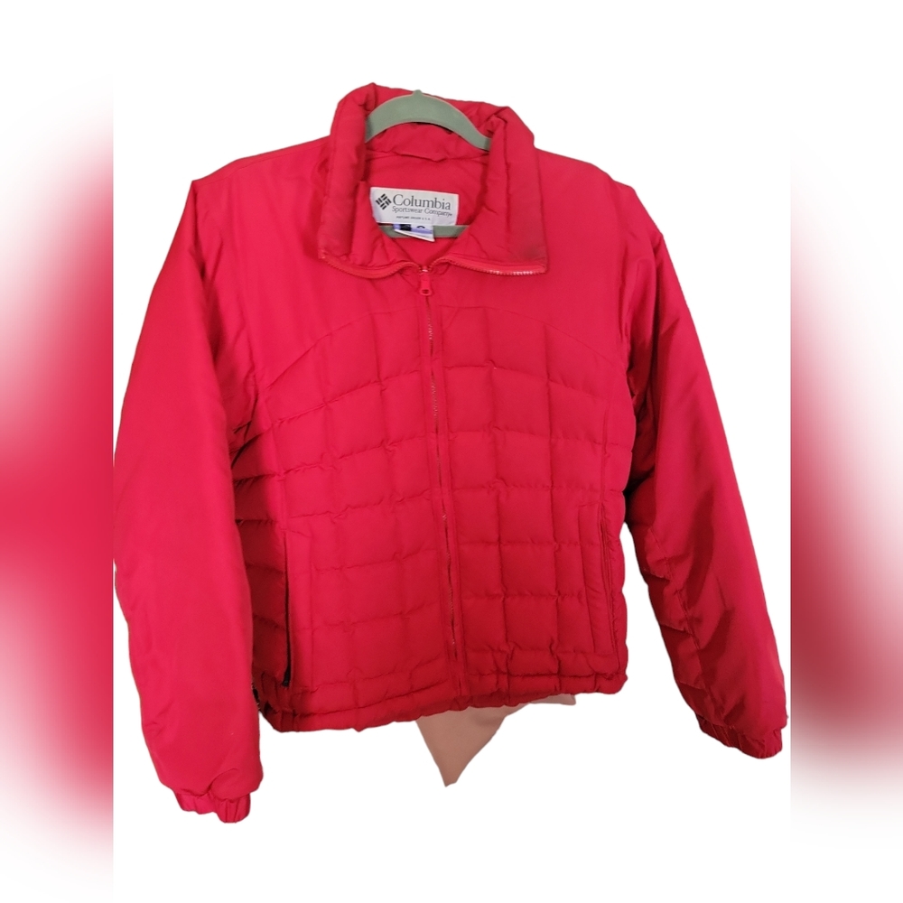 EUC Columbia Womens size M Down filled Puffer Core Jacket full zip red quilted